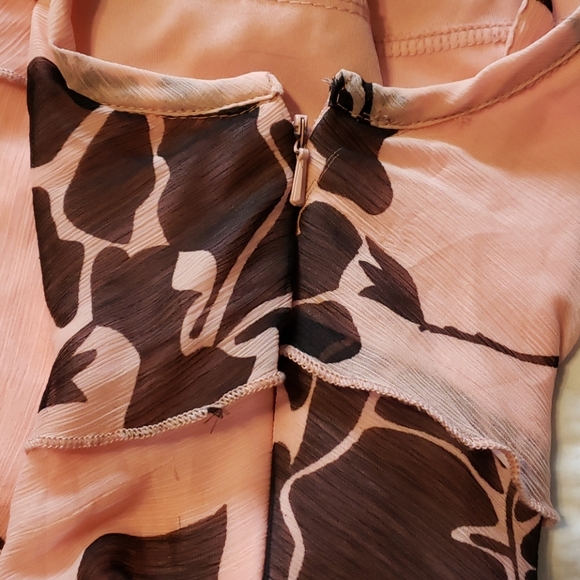 2/$15 Ruffled Top - Picture 3 of 6